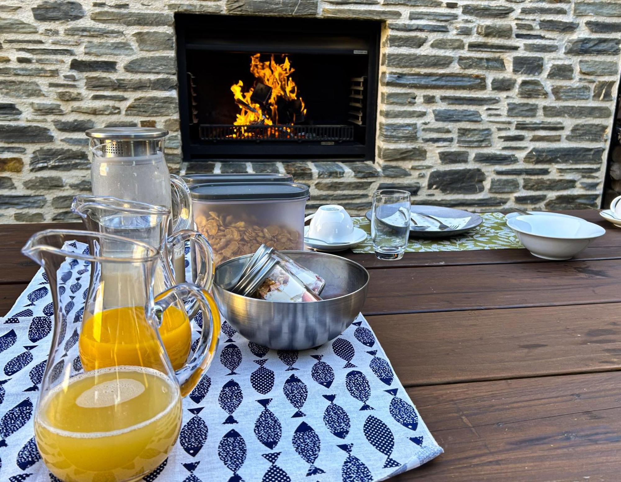 Pisa House Lakefront Boutique B&B Кромуел Екстериор снимка